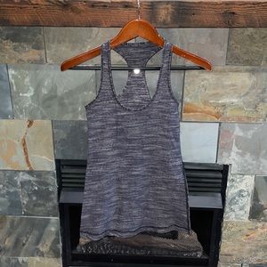 0522 Lululemon Racerback Tank size 6
